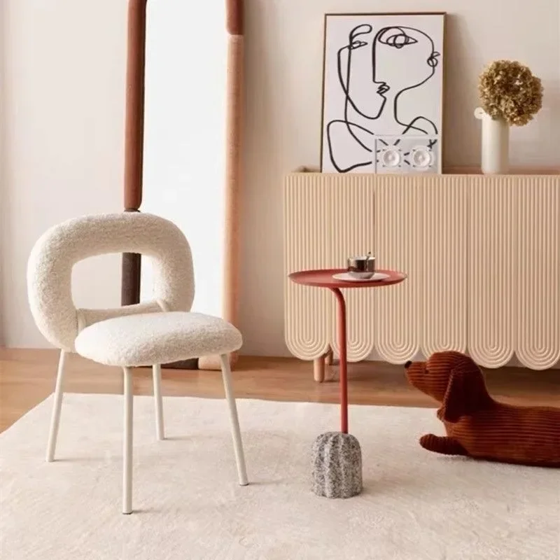 لـ Haushalt Nordischen Designer Donut Stuhl Modernen Minimalist Esszimmers Tuhl Design مكياج الرياح Hocker Samt Sillas C