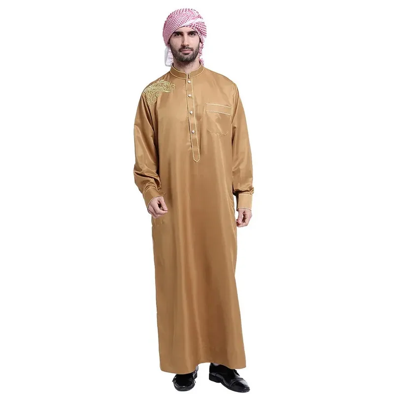 Uomini musulmani tradizionali Jubba Thobe Islam Abbigliamento Ramadan Abaya Thawb Abito lungo Saudita Musulmane Caftano Jubah Dubai Abito arabo