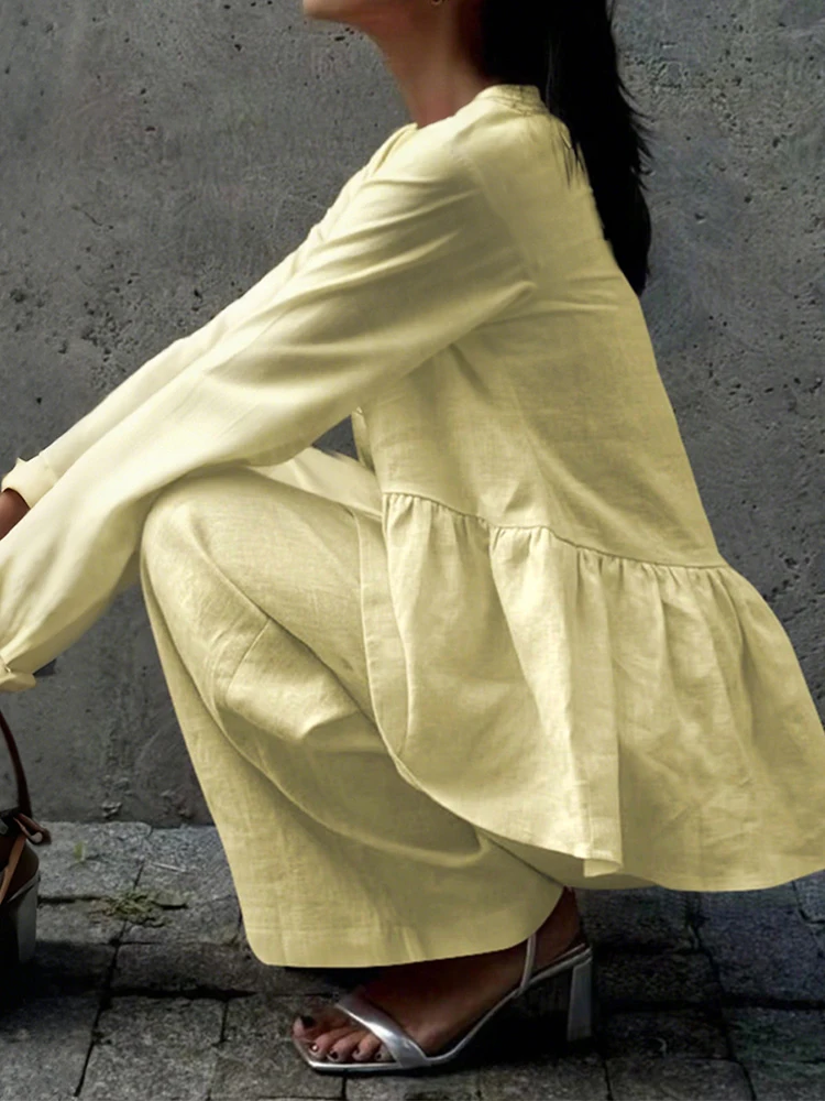 

Повседневная уличная одежда для отдыха. Новый осенний топ с v-образным вырезом и длинными рукавами и брюки. Комплект из 2 предметов. Простой однотонный домашний костюм.