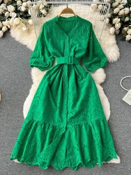 Green/White Korean Chic Elegant Pink V-neck Stitching Lace Hook Flower Waist Thin Bubble Sleeve Female Dress 2024 Summer New