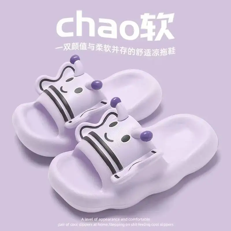 

Funny Women Slippers 2025 Summer Bee Cartoon Bee Slippers Cute Thick Soled Anti Slip Slide Sandals