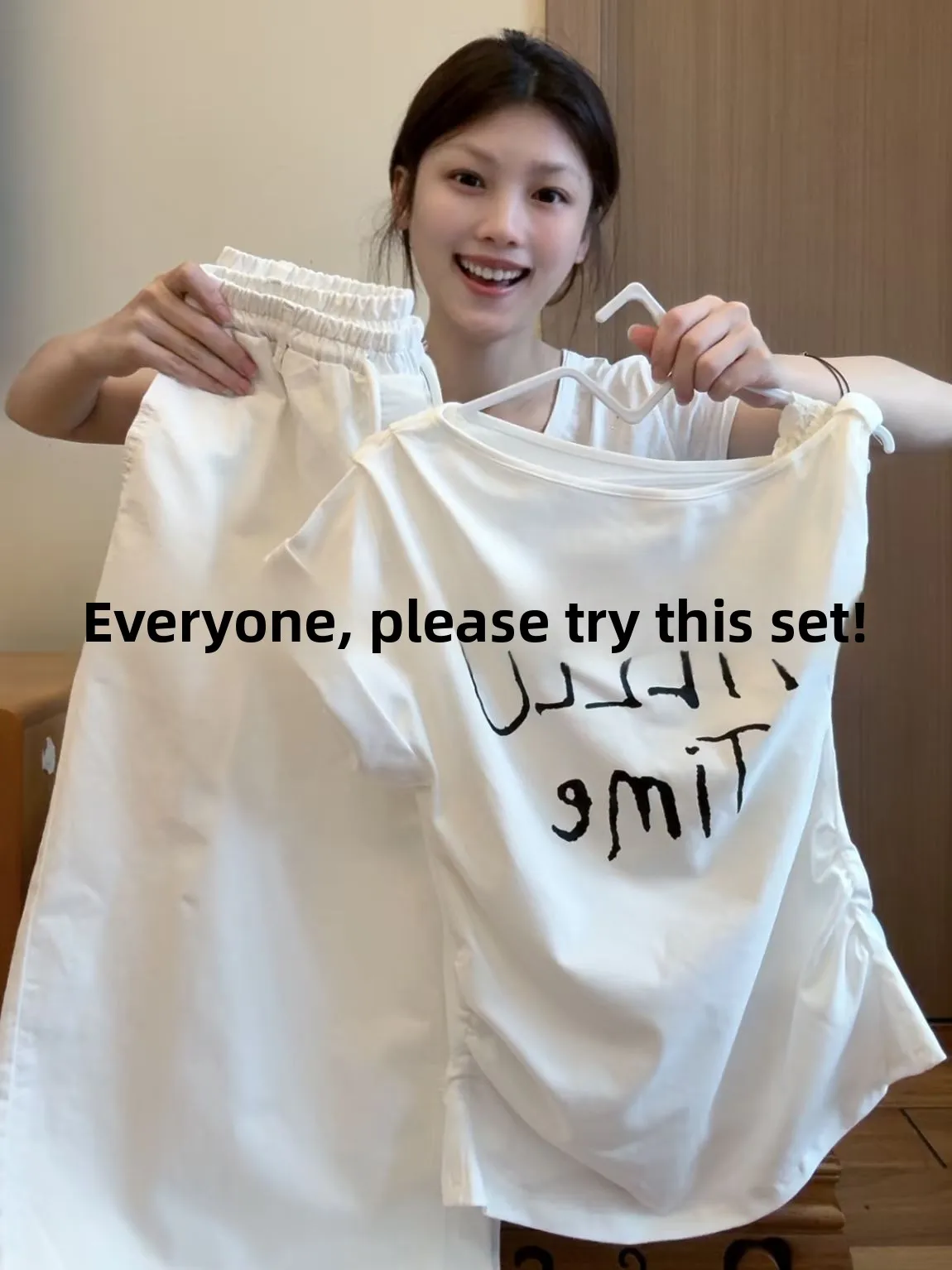 

Slim Fit ort Sve T-irt Women's White Waist-Cinching oulder Baring Knot Summer Irregular ape Slimming Top