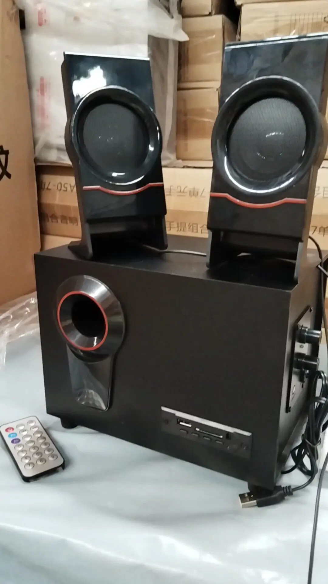 

2.1-канальный деревянный сабвуфер с супербасом, беспроводная Bluetooth-колонка для ноутбука, ПК, мобильного телефона, 4-дюймовый динамик, выходная мощность 5Вт+3Вт*2