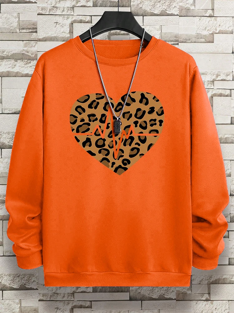 Classic Leopard Print Heart Men Hoodies Crewneck Fleece Sweatshirt Hip Hop Loose Pullover Fashion Comfortable Mens Hoody Tops