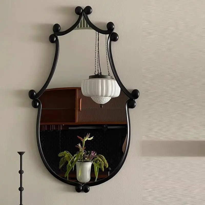 Aesthetic Girls Mirror Vintage Modern Luxury Bathroom Mirror Dressing Table Twisted Wonderland Espelhos Living Room Decorations