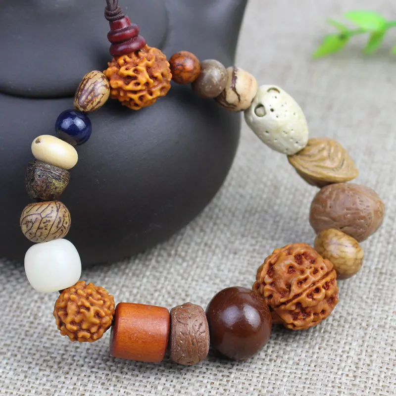 Factory Wholesale Bodhi Seeds Bracelet Duobao Bodhi Eighteen Prayer Beads Men and Women Bracelet Tourist Scenic Spot Stall10Yuan