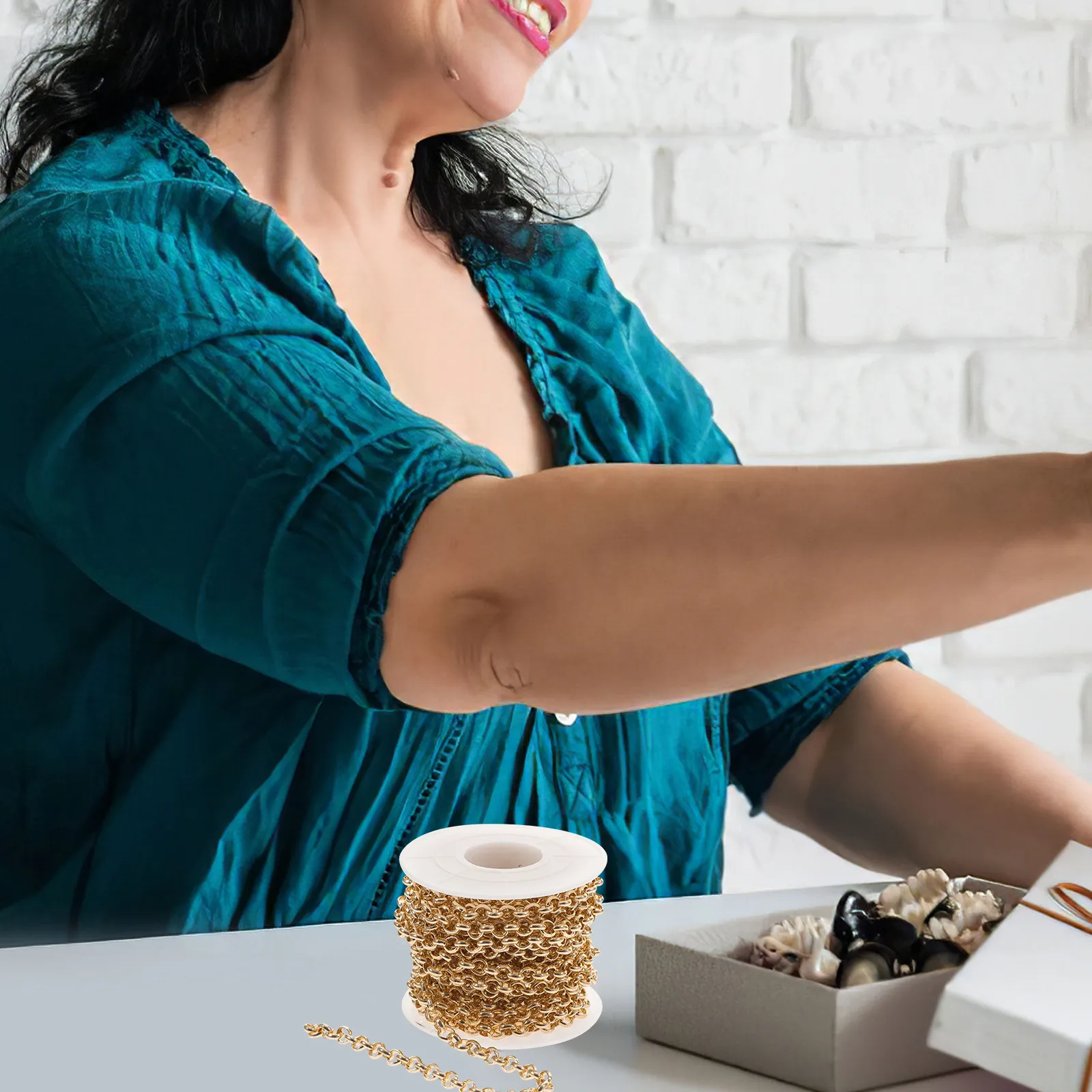 

1 Roll Premium Golden O-Link Aluminum Chain for DIY Jewelry Craft Making Necklace Bracelet Handbag Crossbody Strap Replacement