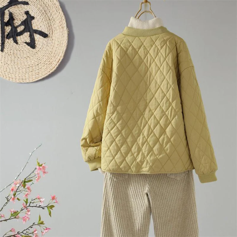 女性の冬の綿ジャケット秋冬ファッション軽量綿入りコートデイリー厚く暖かいシングルブレストコート