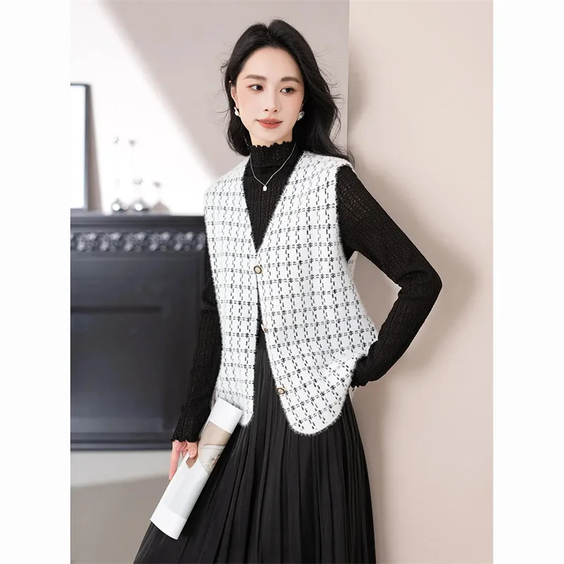 Women Vest 2025 New Autumn Fashion Fragrant Vest Camisole Sleeveless Jacket Female Imitation Mink Waistcoat Lady Sleeveless Coat