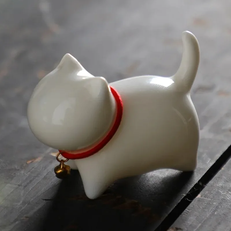 

Cute White Faceless Cat Kitty Animal Ceramics Chinaware Ornaments Kung Fu Tea Pet Crafts Lucky Fortune Paperweight Desk Decor