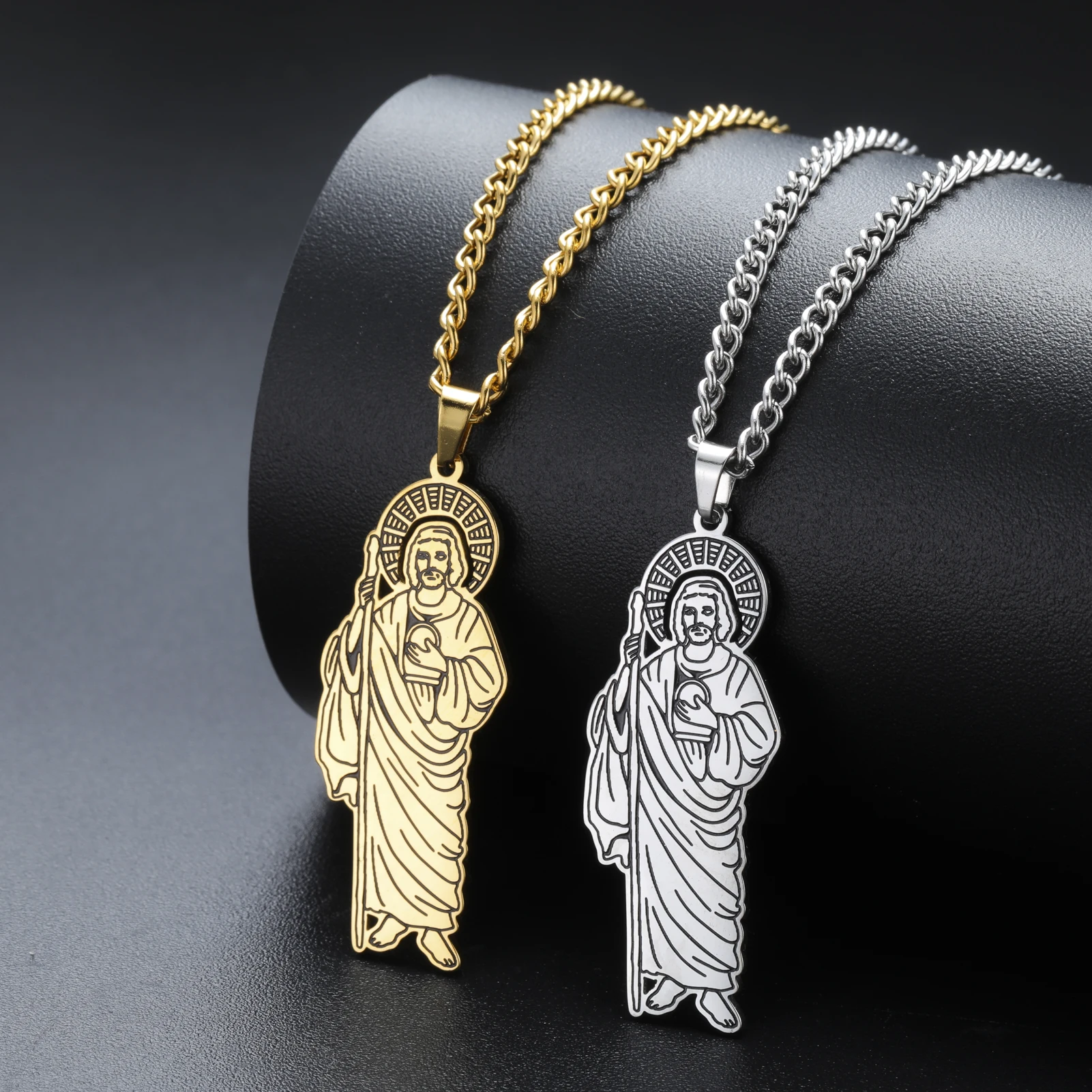 HIPEE San Judas Tadeo Pendant Necklace for Men Women Stainless Steel Classic Amulet Necklace