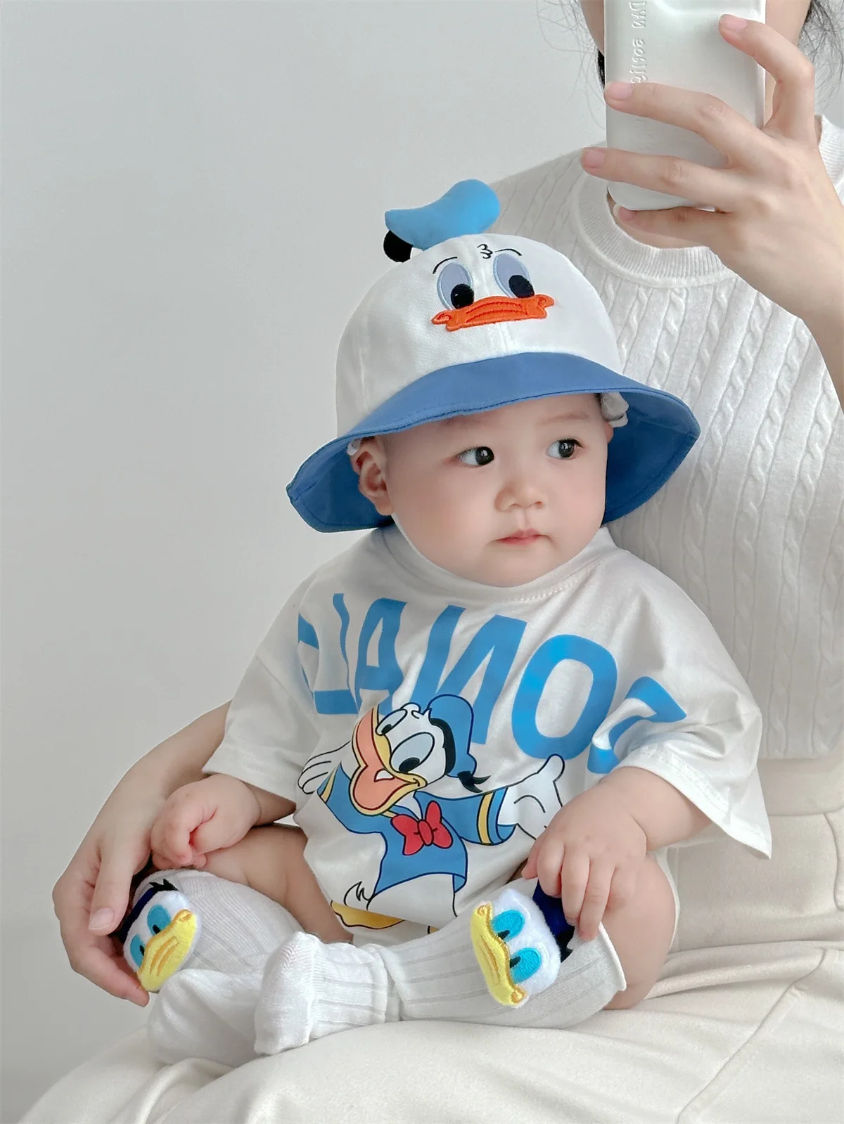 Disney Cartoon Cute Animated Character Donald Duck Male and Female Baby Triangle Wrap Fanny Coat Summer Soft Cotton Baby Clothes