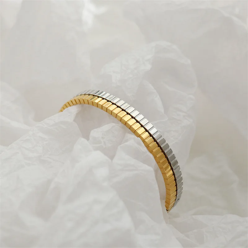 Vintage Stripe Lattice Stainless Steel 18K Gold Plated Wrist Bangle Bracelets for Women Waterproof Fashion Jewelry Gift