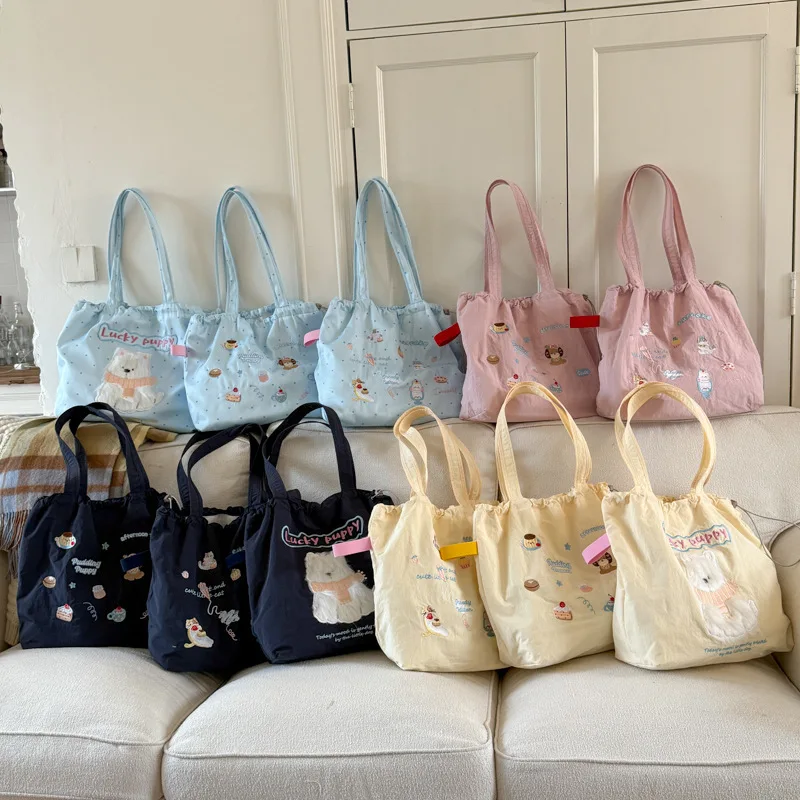 

Japanese Style Women Plaid Shoulder Bag Fabric Casual Sling Bag Carton Pattern Large Capacity Female Outdoor Handbag B