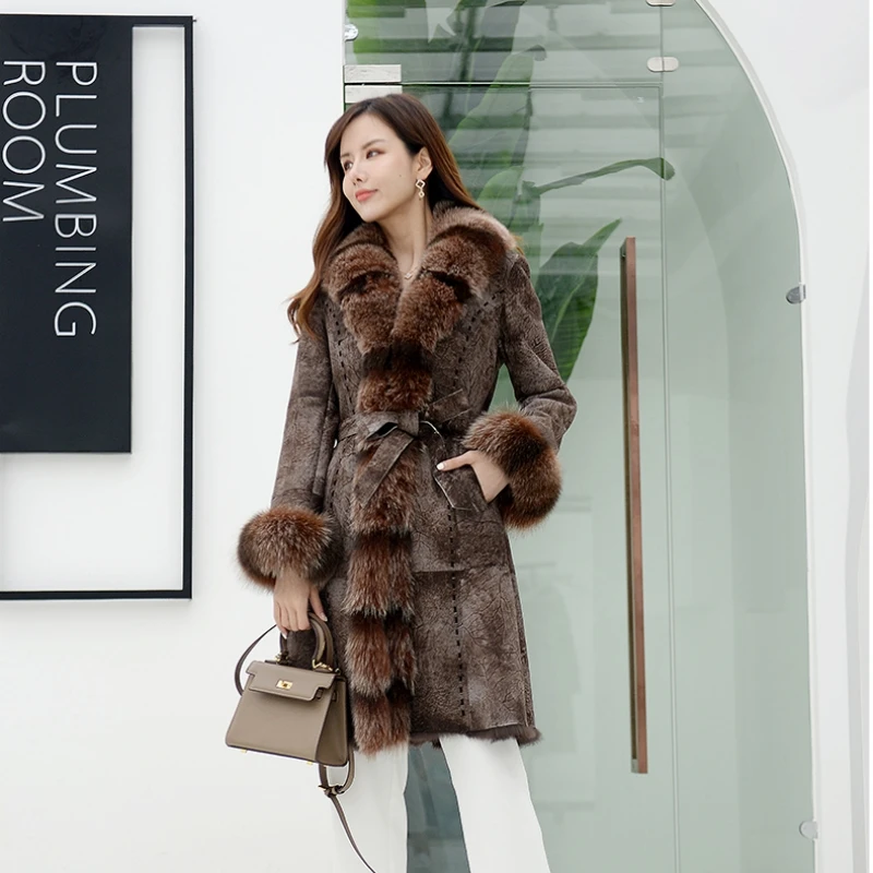 Korea Style Winter Double-faced Fur Long Coat Women\'s New Rabbit Fur Liner & Fox Fur Collar Parka with Waist Band IL00654