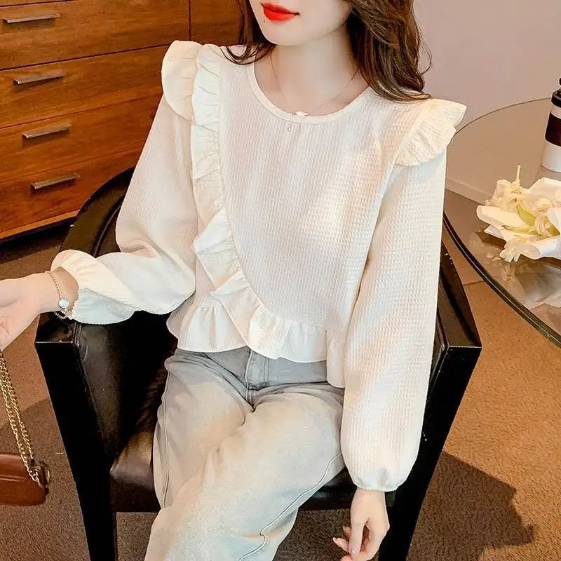 Pleated Patchwork Irregular Blouse Temperament O-neck All-match Korean Shirt Tops Spring Autumn New Fashion Sweet Women Clothing