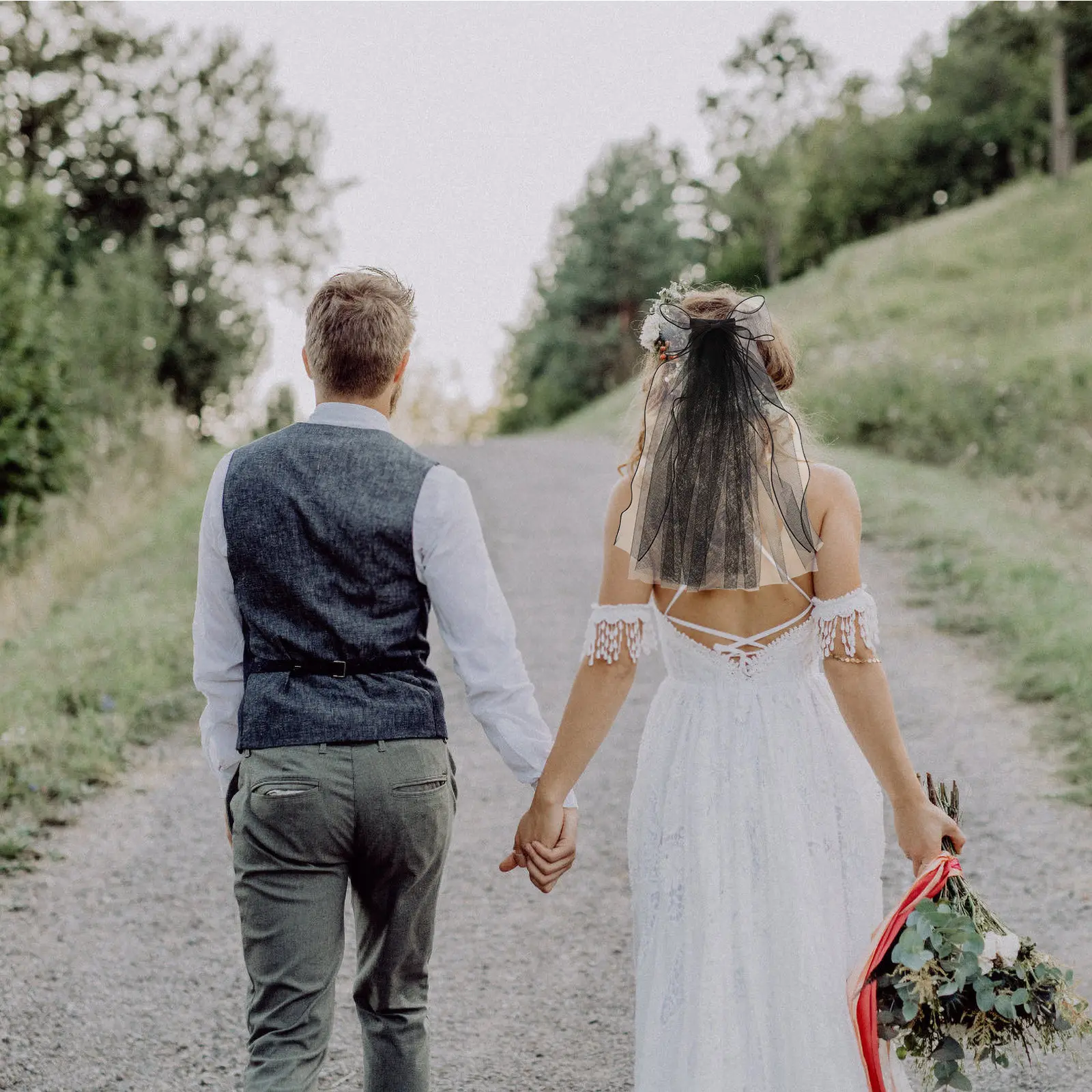 

1 шт. Черная готическая фата для невесты с жемчугом, тюлевым бантом и заколкой для волос, модный головной убор для косплея и вечеринок