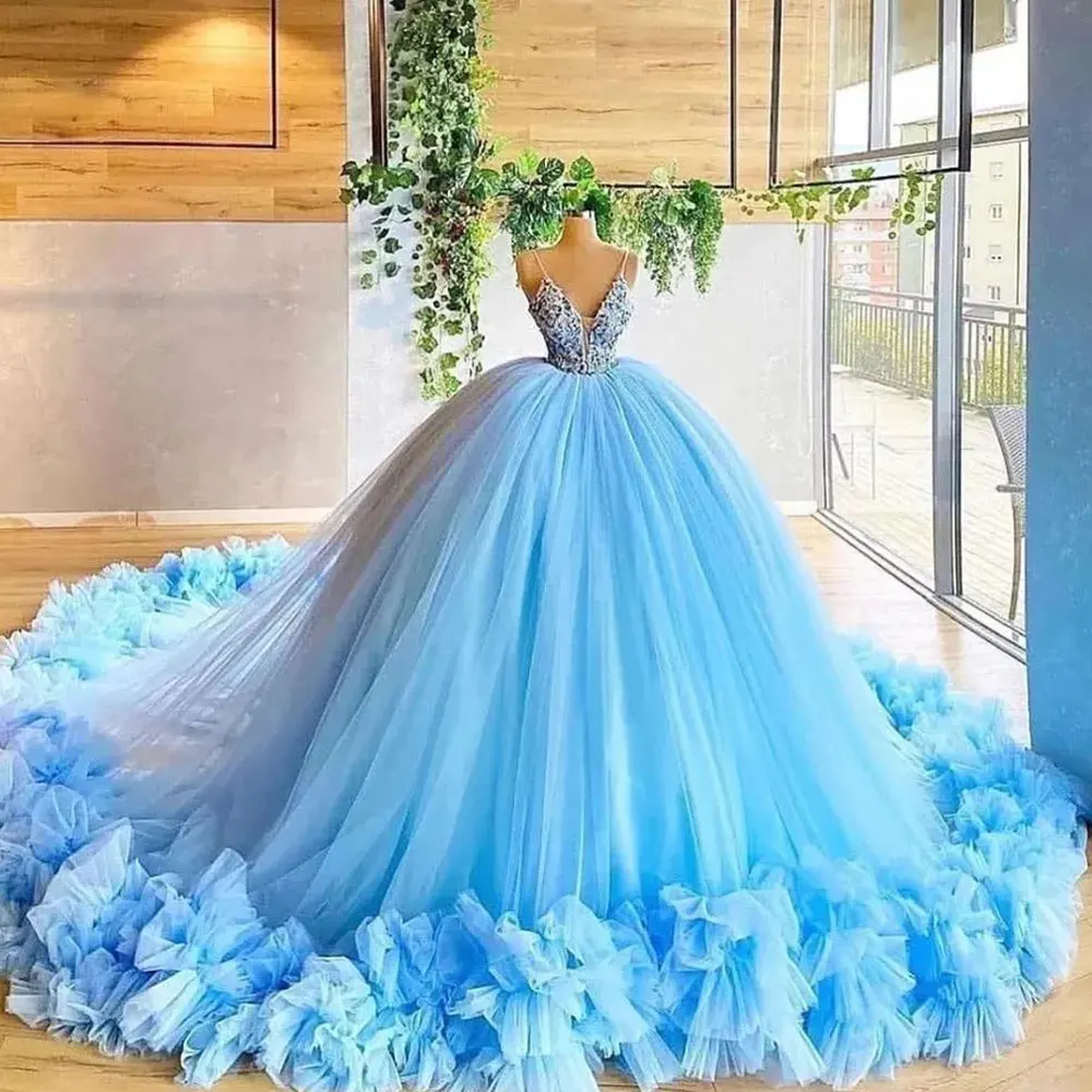 Sky Blue Purple Spaghetti Strap 15 Quinceanera Dresses Sweet Flower Flounce Large Hem Prom Ball Gowns for Teenagers Homecoming