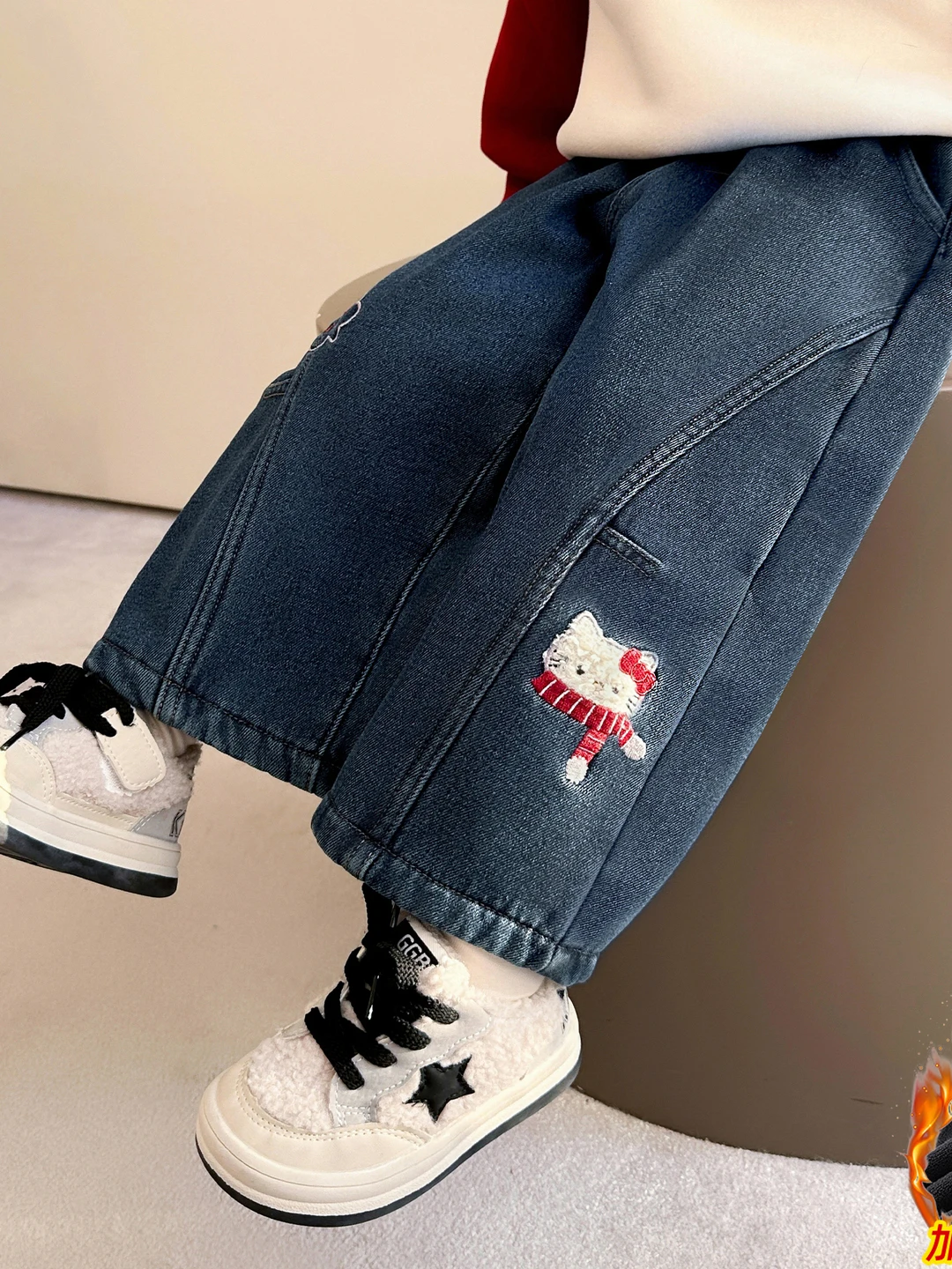 

Джинсы с мультяшной вышивкой для девочек, зимние асимметричные повседневные брюки с ножом, детская модная одежда