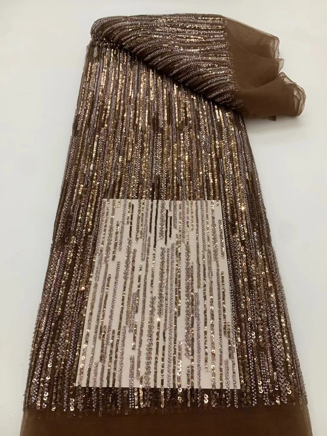 Tela de encaje nigeriano con cuentas bordadas, tejido de malla de red de encaje africano, telas de lentejuelas para coser vestidos de fiesta de boda, lo último