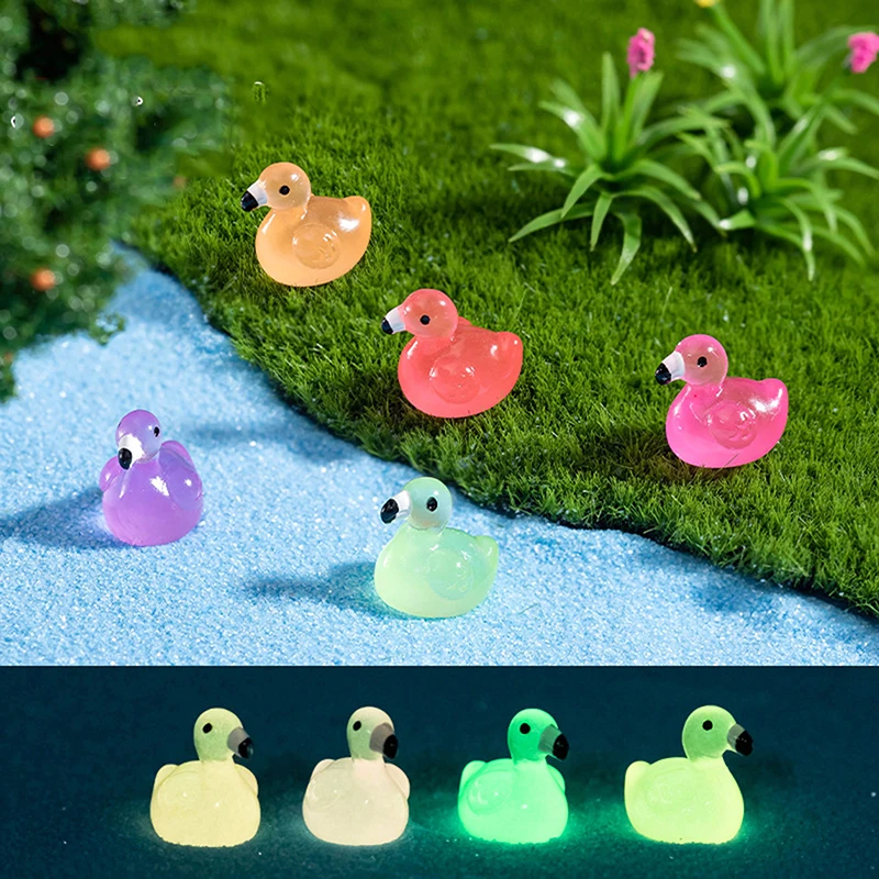 10PCS Mini Resin Flamingo Ducks Miniatures Glow In The Dark Fairy Garden Micro Landscape Home Desk Ornament DIY Craft Decoration