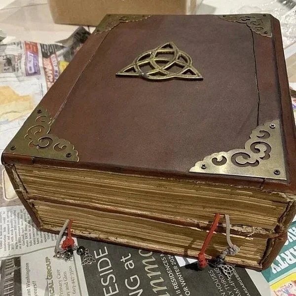 Charmed Book Of Shadows Green Journal Cover rilegato Journal vuoto e foderato 350 pagine incantesimo Record Spellbook regalo magico Vintage