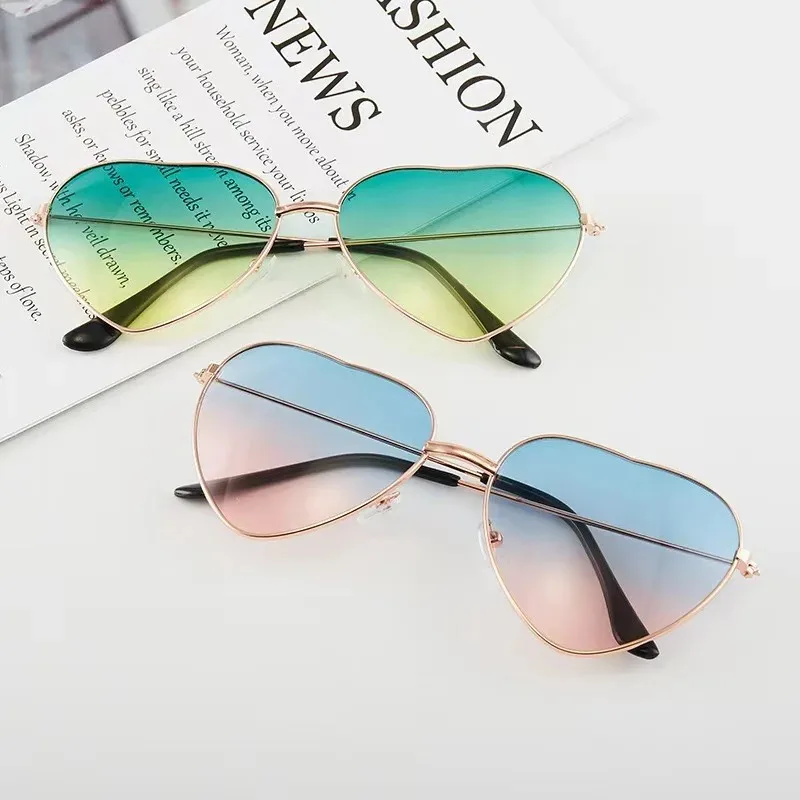 Fashion Heart Shaped Metal Sunglasses Vintage Trendy Street Shooting Shades Fashion Irregular Eyewear Pink Sun Glasses for Women view 6