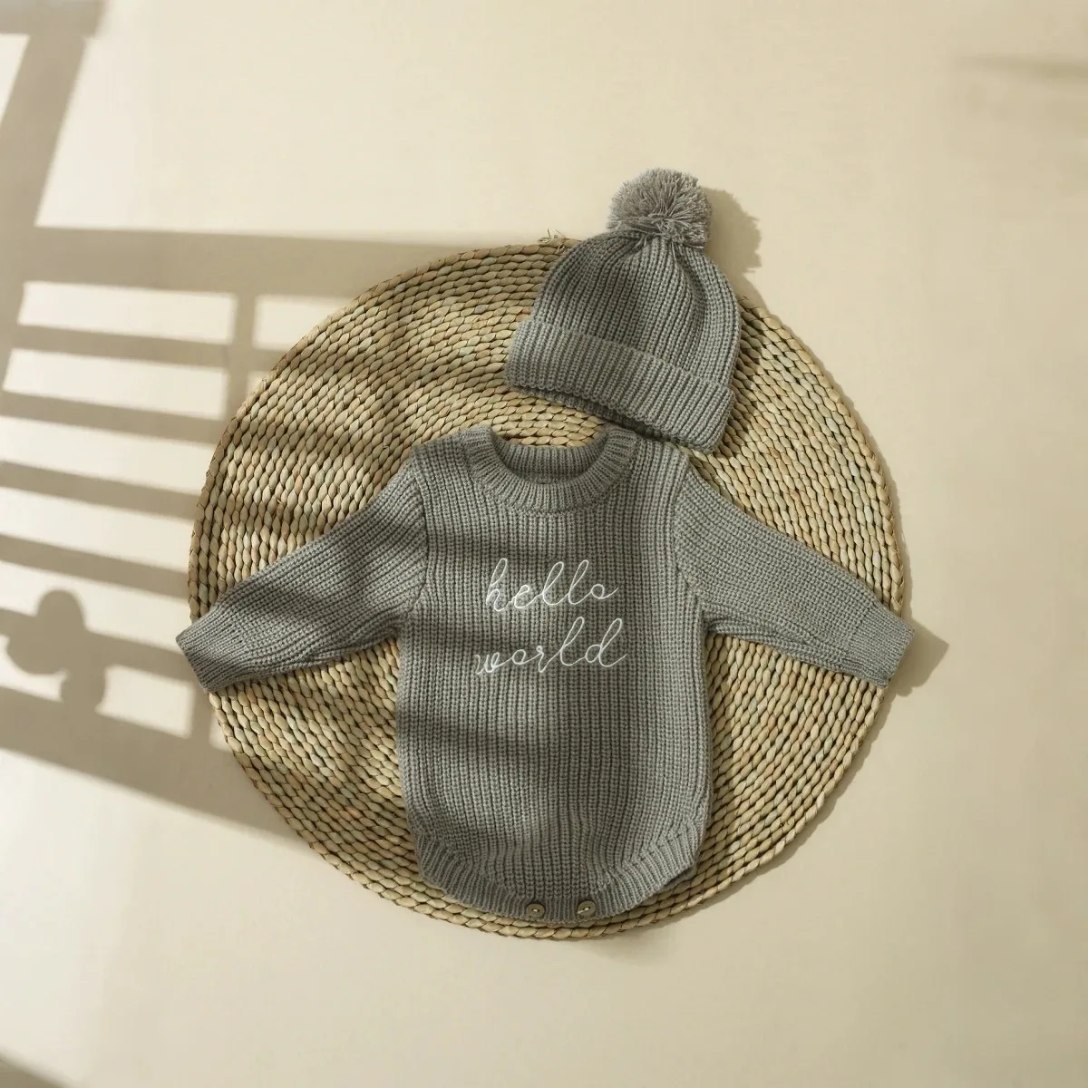 Ylsteed مرحبا العالم الحياكة الوليد التصوير رومبير مع مطابقة قبعة بومب بيبي بوي فتاة سترة وتتسابق لالتقاط الصور