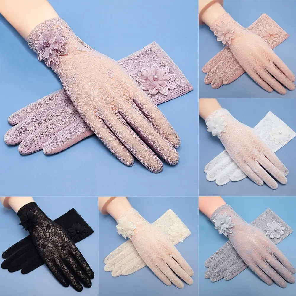 Women Riding and Driving Breathable Ice Silk Lace Gloves Sunscreen Gloves Flowers Mittens