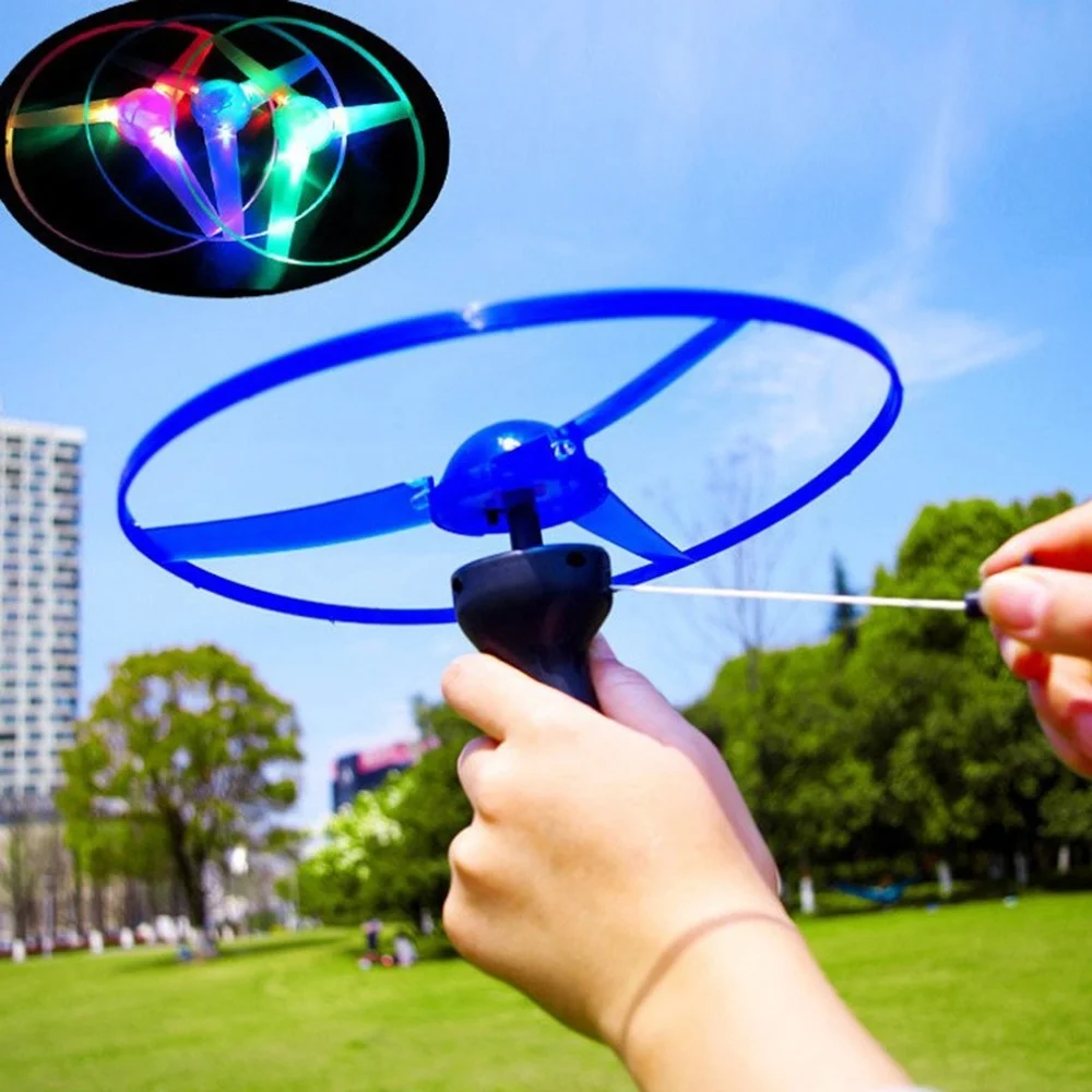 Hélicoptère à hélice à disque volant avec éclairage LED pour enfants, ficelle de nervure, filature OVNI, jouets d'extérieur, jeu amusant, sports