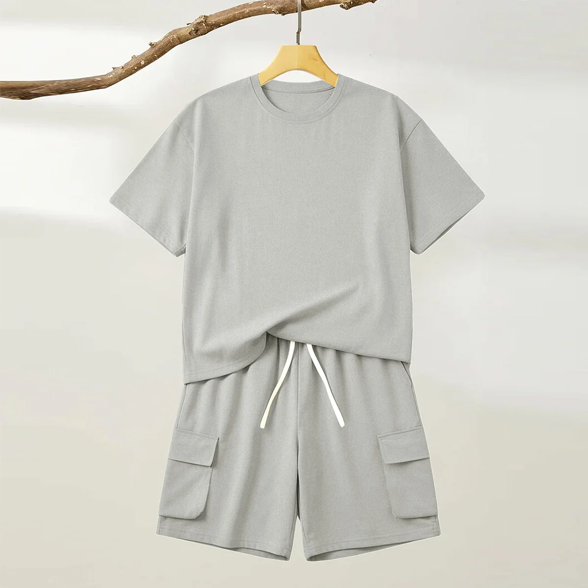 

2-Piece Men's New Summer Short Sleeve Shorts Set, Suitable for Daily Casual and Sports Wear, Comfortable Fabric and Simple Style