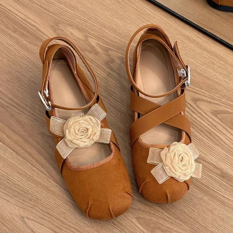 

2026 New Women's Mary Jane Shoes Fashion Ballet Casual Shoes for Woman Exquisite Flower Flat Shoe Designer Shoes Zapatos Mujer