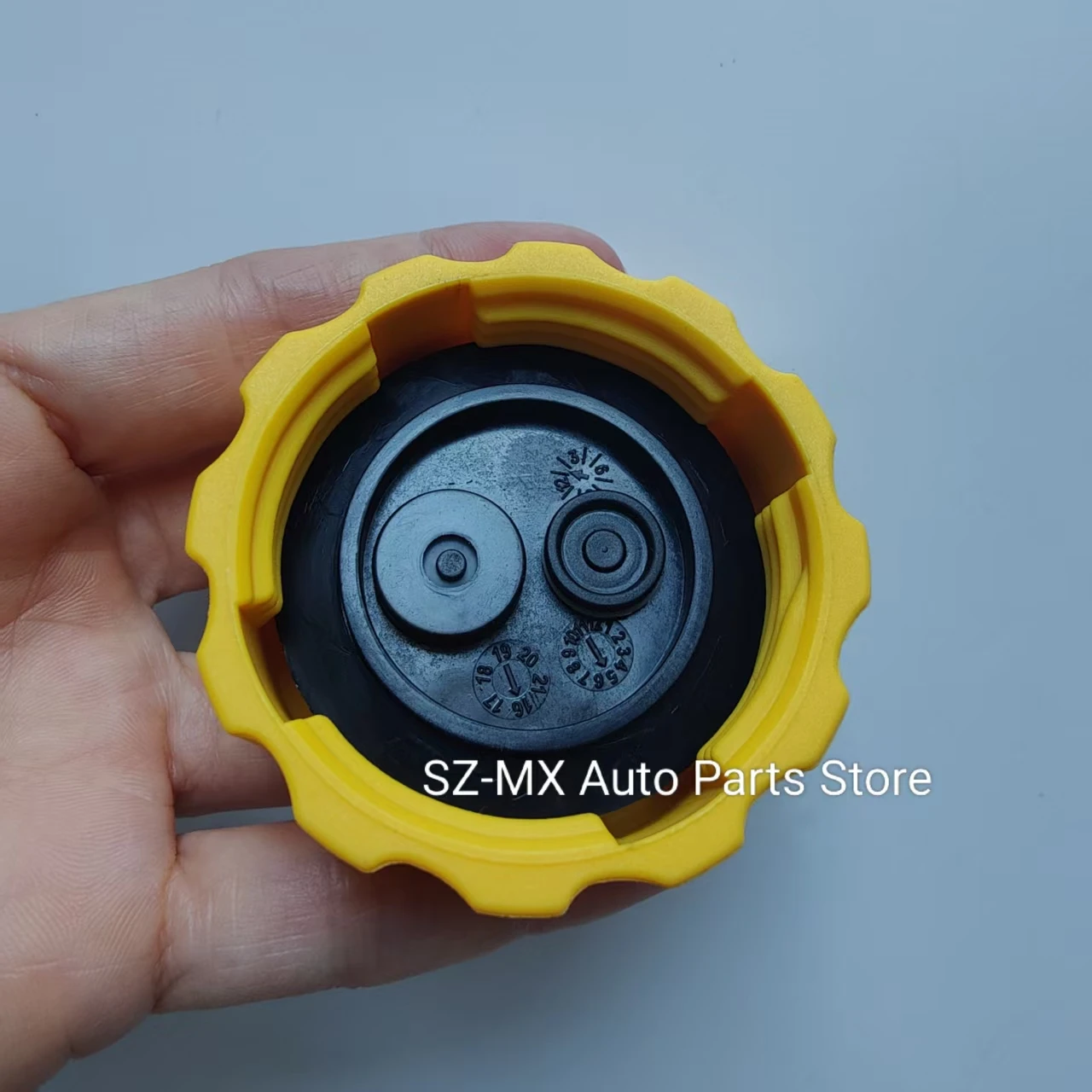 10 SZTUK 94539597 96351578 96312510    Pokrywa zbiornika chłodnicy chłodnicy 1.2Bar dla GM Chevrolet Aveo Daewoo Lanos — zdjęcie 6