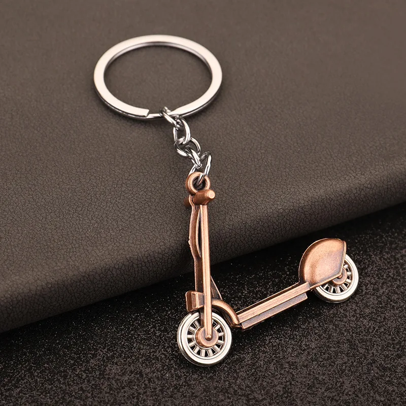 2024 Creative Metal Scooter Keychain Personalized Cool Small Battery Pendant Mini Keychain Pendant