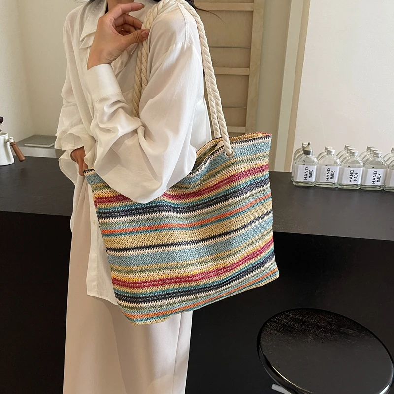 

Tiptoegirls Straw Weaving Lady Totes Contrasting Colors Handbag Splicing Simple Fashion Large Capacity Shoulder Bag for Women