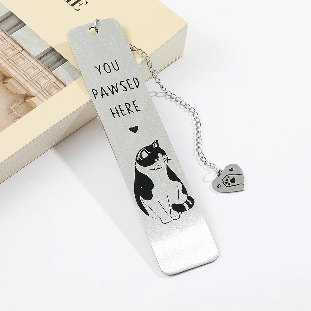 

Stainless steel bookmark with hollowed out heart pendant Gift for cat lovers, farewell gift for friends and coworkers