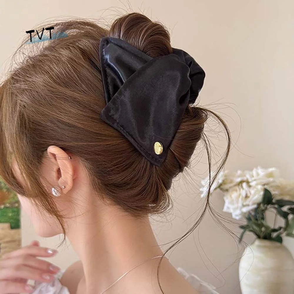 

Elegant Satin Triangle Shark Clip Korean Style Plastic Cloth Hair Claw 13 CM Polyester Women Hairgrips Hair Clip