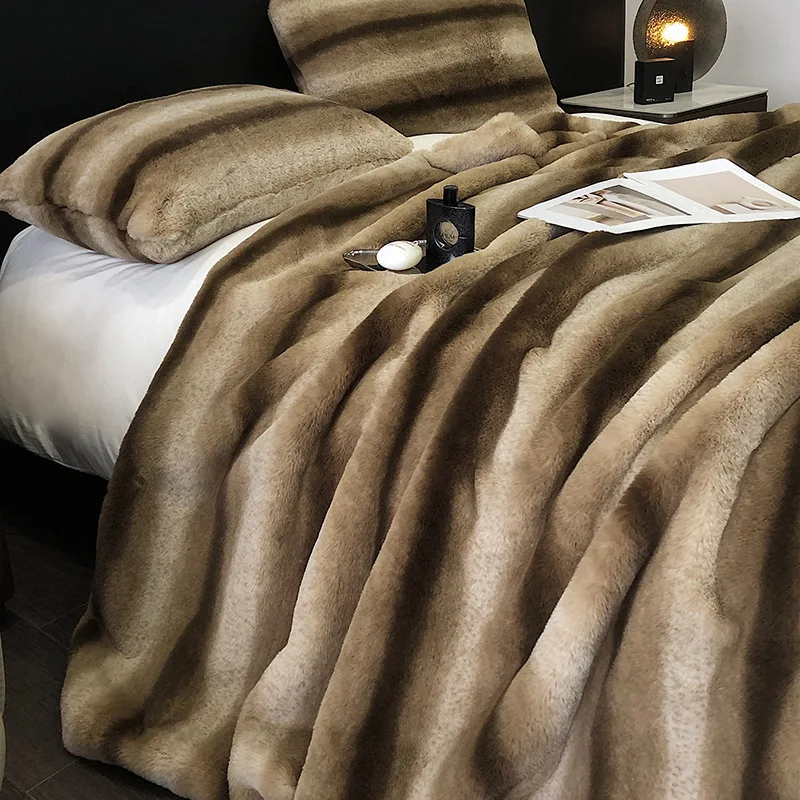 Fur blanket high luxury gradual change mink fur fur toka blanket autumn and winter warm quilt nap sofa blanket