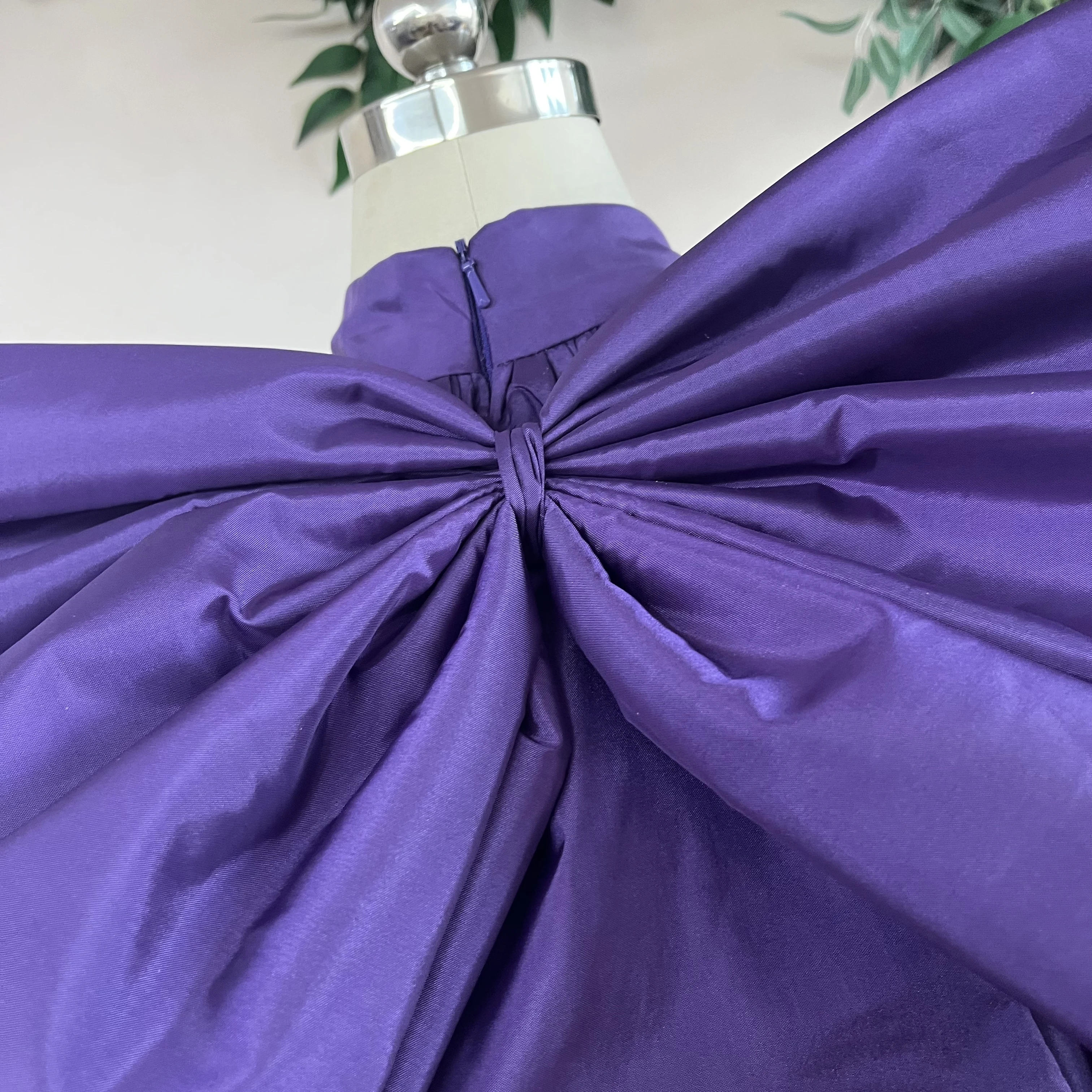 كيب زفاف من التفتا الأرجواني بأكمام طويلة، سترة منتفخة لحفلات الزفاف، معطف سهرة نسائي مع فيونكة خلفية أنيقة DJ519