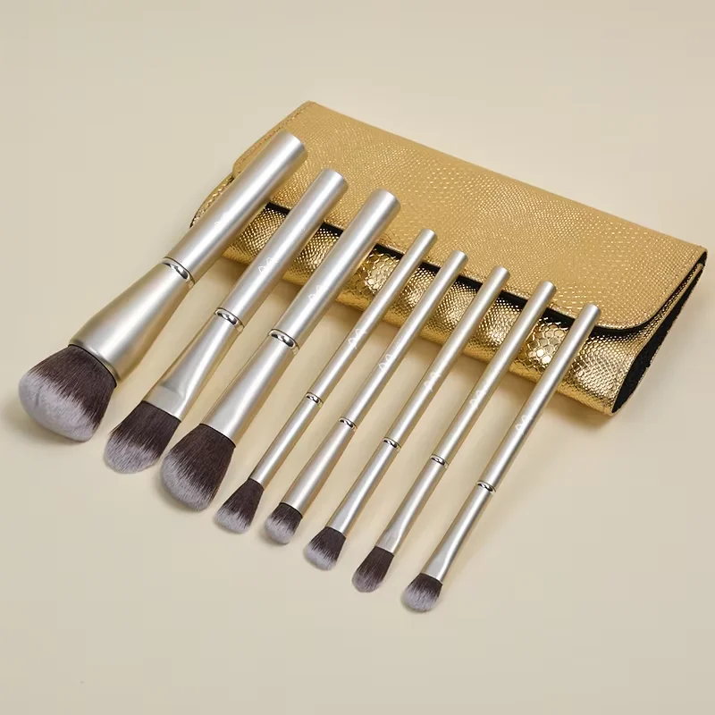 8Pcs Gold Makeup Brushes Set Soft Synthetic Eyeshadow Foundation Blush Brush Portable Cosmetic Kit With Bag