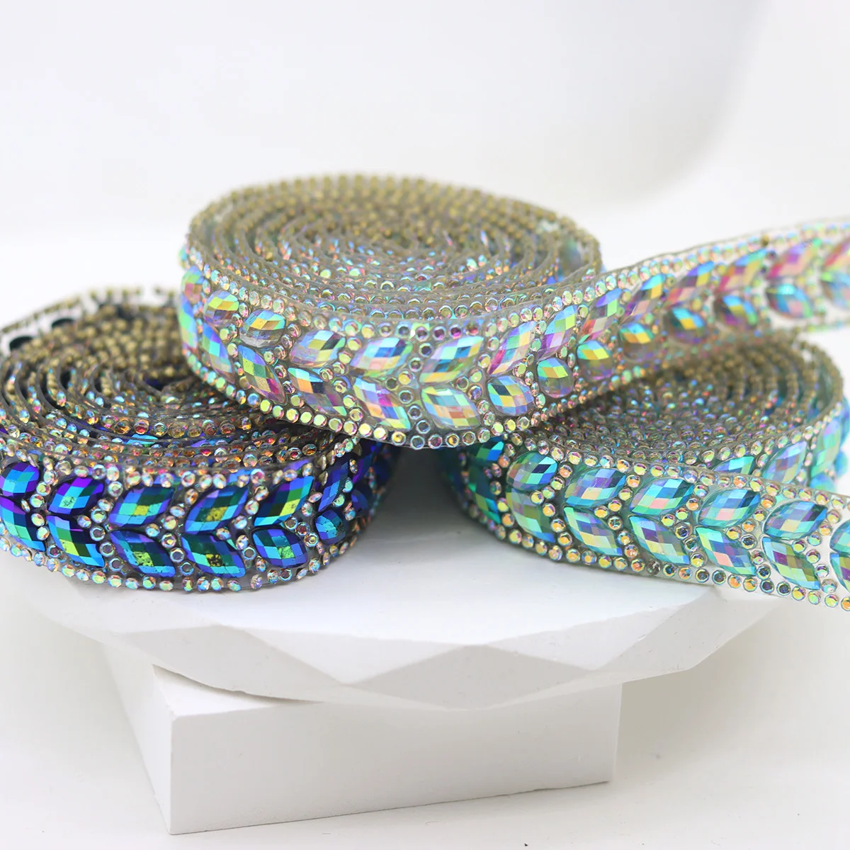 2 Rows Colorful Hot Fix Rhinestone Cup Chain Iron on rhinestone Trim DIY Rhinestone Ribbon Mesh For DIY Dress ClothinG