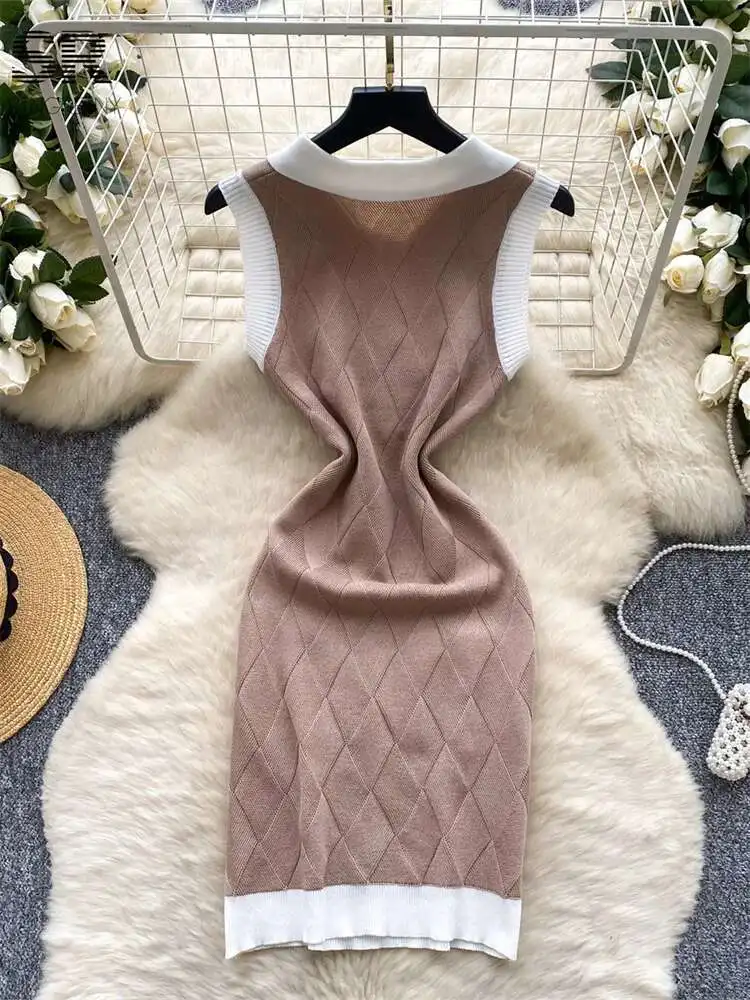 

BabYoung Knit Vintage Skinny Dress Summer Sleeveless Button Pocket Polo Design Color Block Women Fashion French Bodycon Dresses