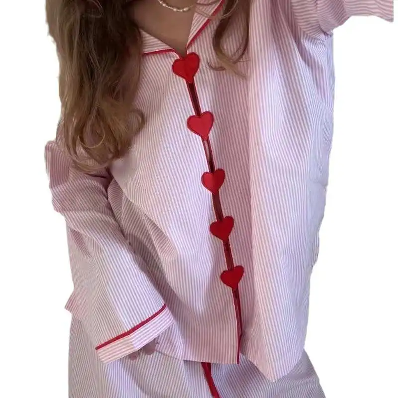 

Модный повседневный комплект из двух предметов с вышивкой в полоску для молодых женщин, коллекция Весна 2025 от китайского производителя