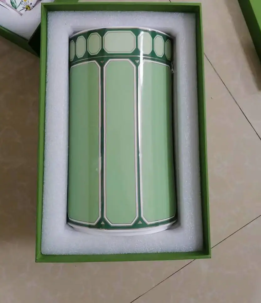 Bone China Vase Porcelain Vases for Home Decoration 26.7x15.1CM