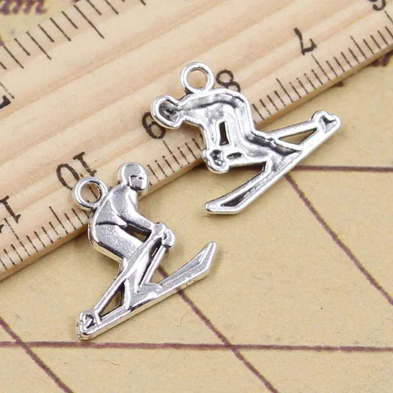 40pcs Charms Ski Sporter Skiing Player 17x19mm Tibetan Silver Color Pendants Crafts Making Findings Handmade Antique DIY Jewelry