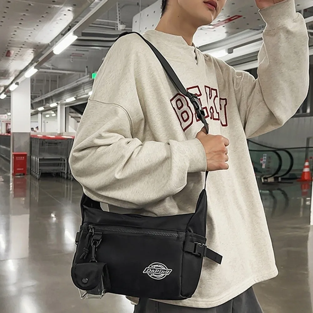 

Multifunctional Crossbody Message Bag Sports Waterproof Nylon Shoulder Bag Handbag Korean Style Square Shoulder Bag Travel