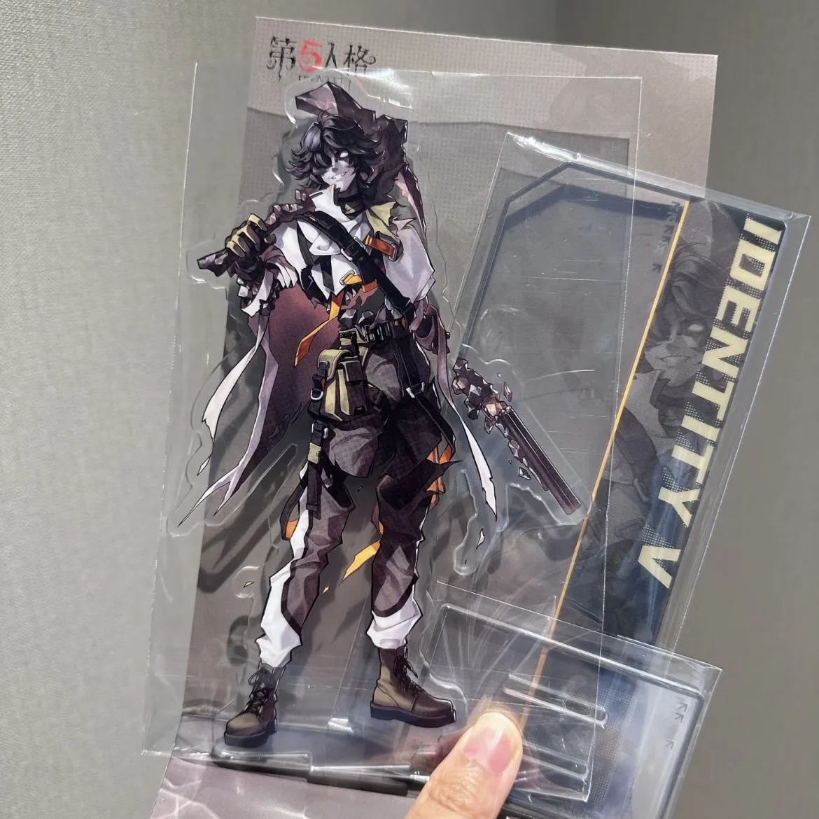 Identity 5: Окружающие дураки, Золотая акриловая табличка, Домашнее украшение рабочего стола, Подарочная коллекция, Выпускной сезон