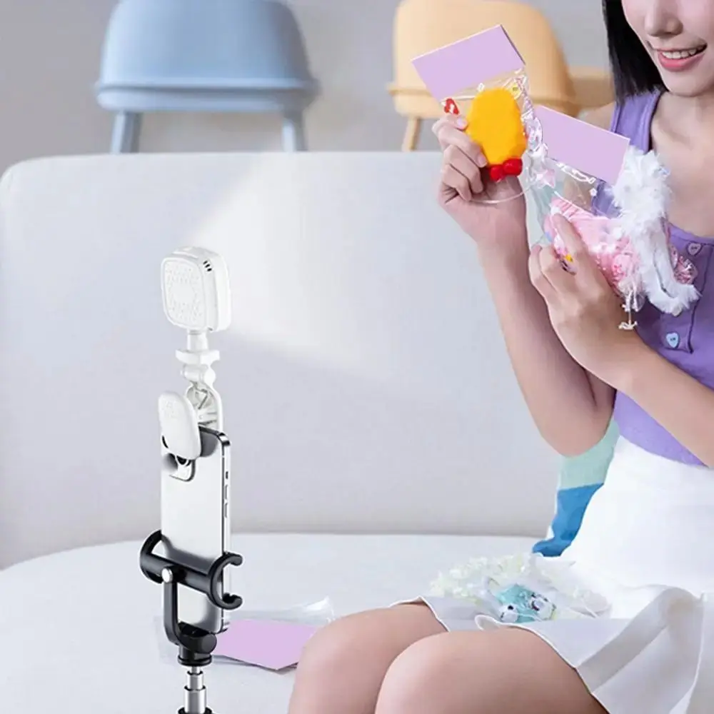 

Clip on Portable LED Selfie Light 3 Color Light Removable Clamp Photography Light Soft Light Adjustable Brightness