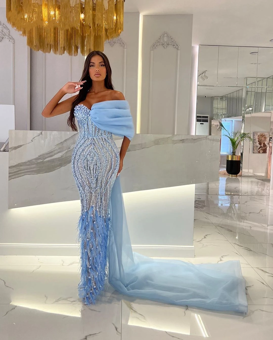 

Charming Blue Pearls Mermaid Prom Dresses Feather Illusion One Shoulder Evening Gowns Custom Made Robe De Soirée