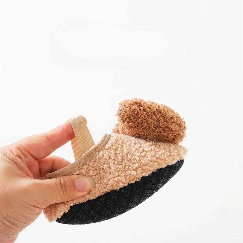 الكرتون الدببة الطفل جوارب يمكن السير بها على الأرض الاطفال نعال قماش طفل حذاء دافئ الأطفال لينة عدم الانزلاق Prewalkers داخلي المنزل النعال